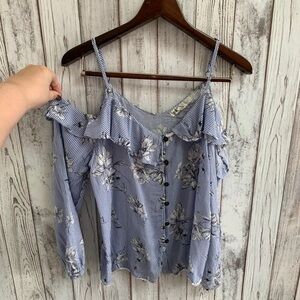 Jolt blue stripe cold shoulder size medium